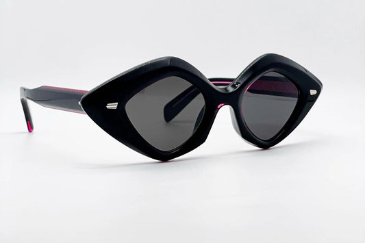 Sunglasses Cutler and Gross 9126 Black