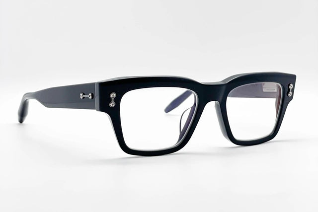 Akoni Columba Black