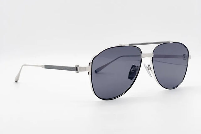 Akoni Helios Silver Black
