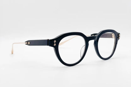 Akoni Wise Three Black Optical front and side view