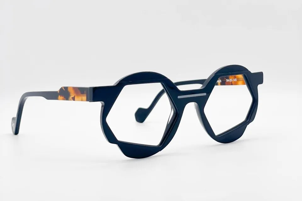 Dzmitry Samal Luc Black