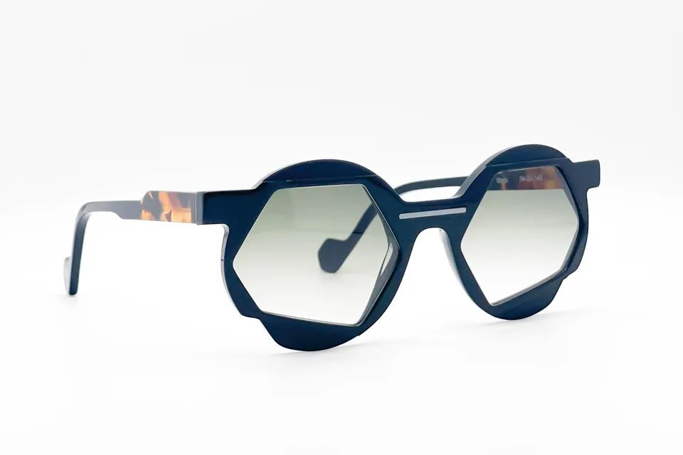 Dzmitry Samal Luc Black