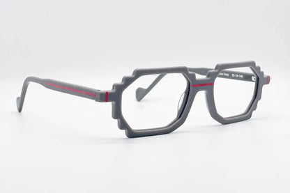 Dzmitry Samal Nicolas Grey