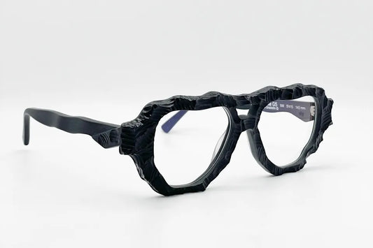 Kuboraum G5 Matte Black optical glasses