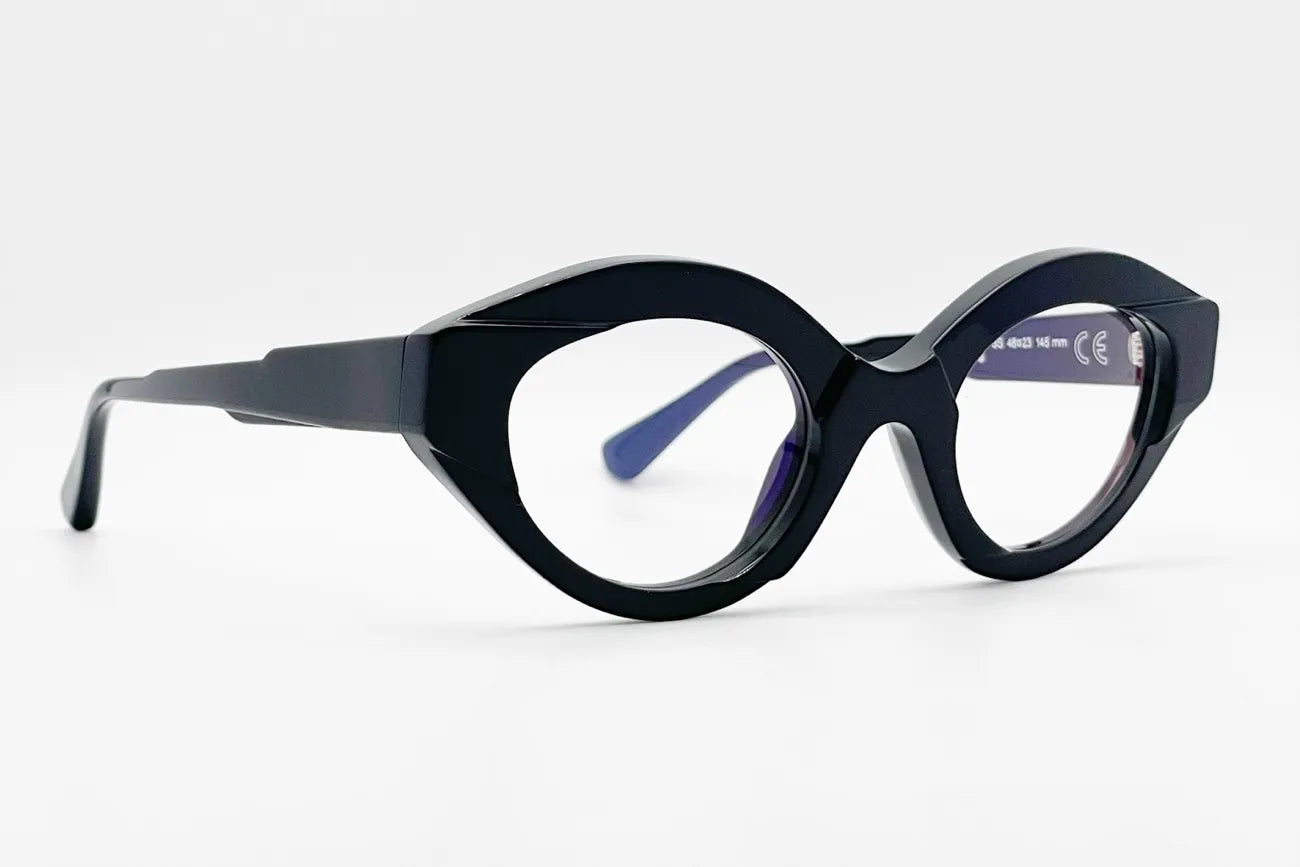 Kuboraum K44 Blackshine cat-eye optical glasses