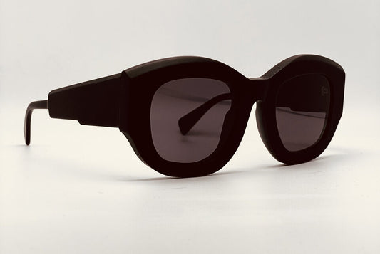 Kuboraum B5 Black Matte