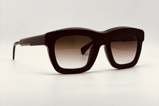Kuboraum C2 Black Shine