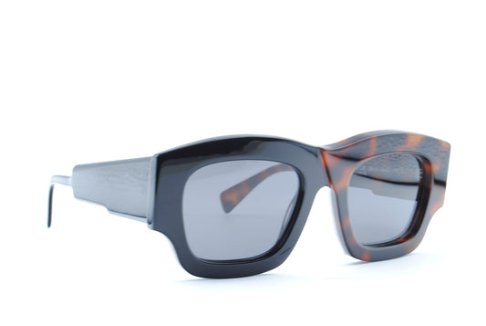 Kuboraum C8 Black Havana