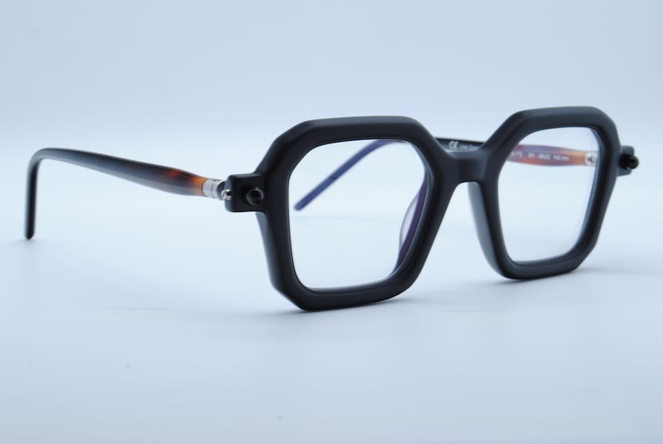 Kuboraum P9 Black Matte