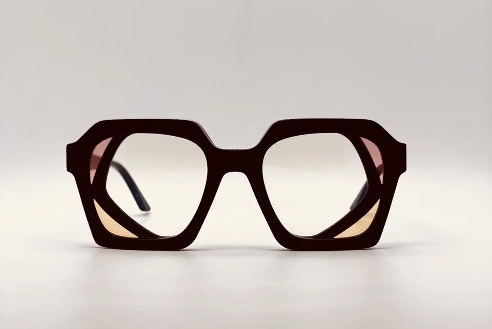 Kuboraum T8 Brown Optical