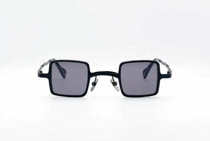 Kuboraum Z21: Black Square Unisex Sunglasses