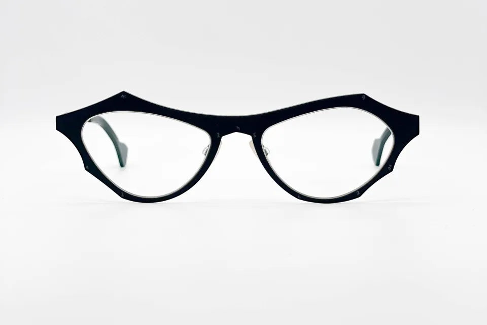 Theo Ewwa Eyewitnes 258 Black: Squared Titanium Optical Frame