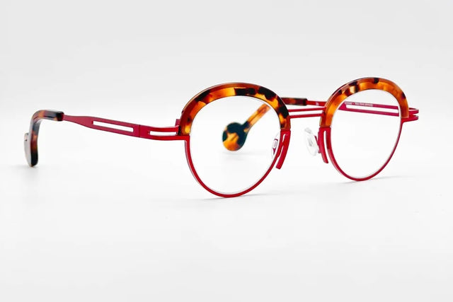 Theo Eyeliner Makeup Red tortoise