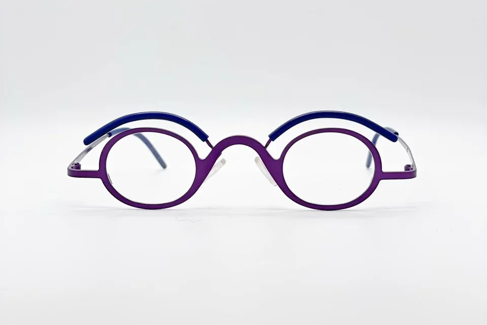 Theo Lauder 37 Purple: Oversized Cat-Eye Metal Glasses