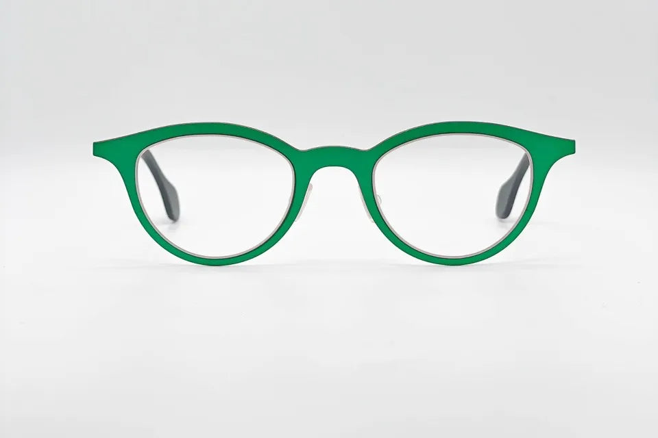 Theo Mille+21 Mille 391 Green: Minimalist Oval Titanium Glasses