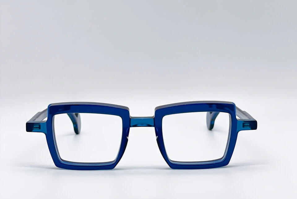 Theo Vilmos Blue Optical